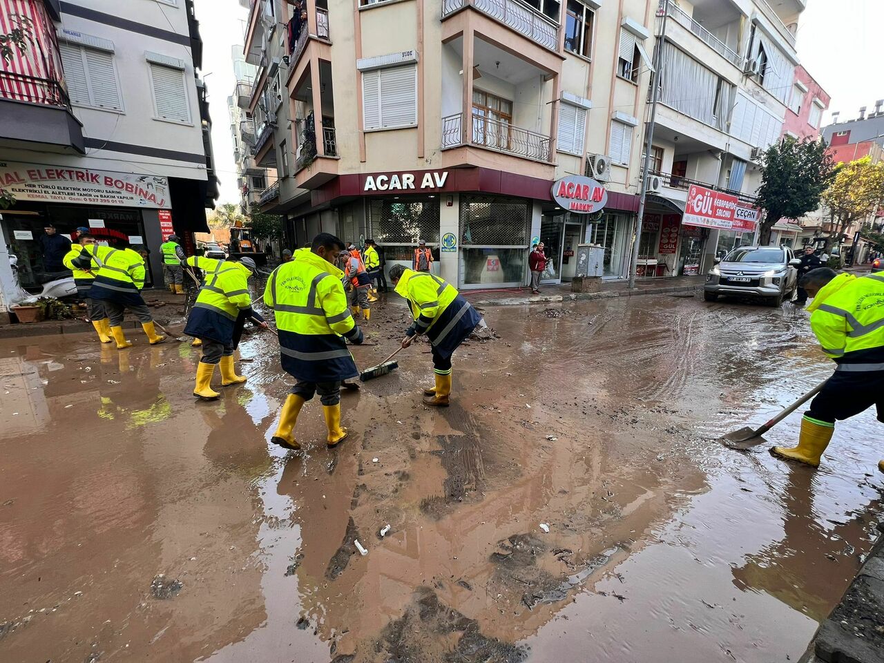 Başkan Esen afet bölgesinde (6)