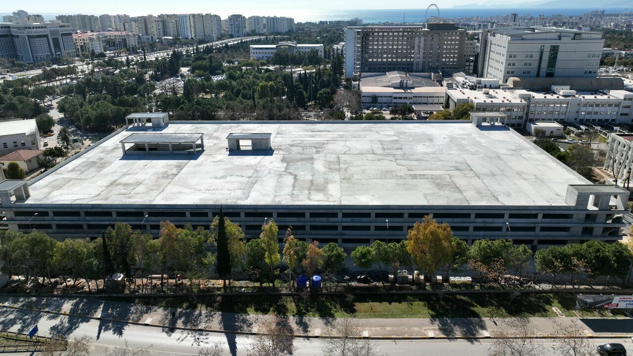 Akdeniz Üniversitesi katlı otopark  tamamlandı (2)