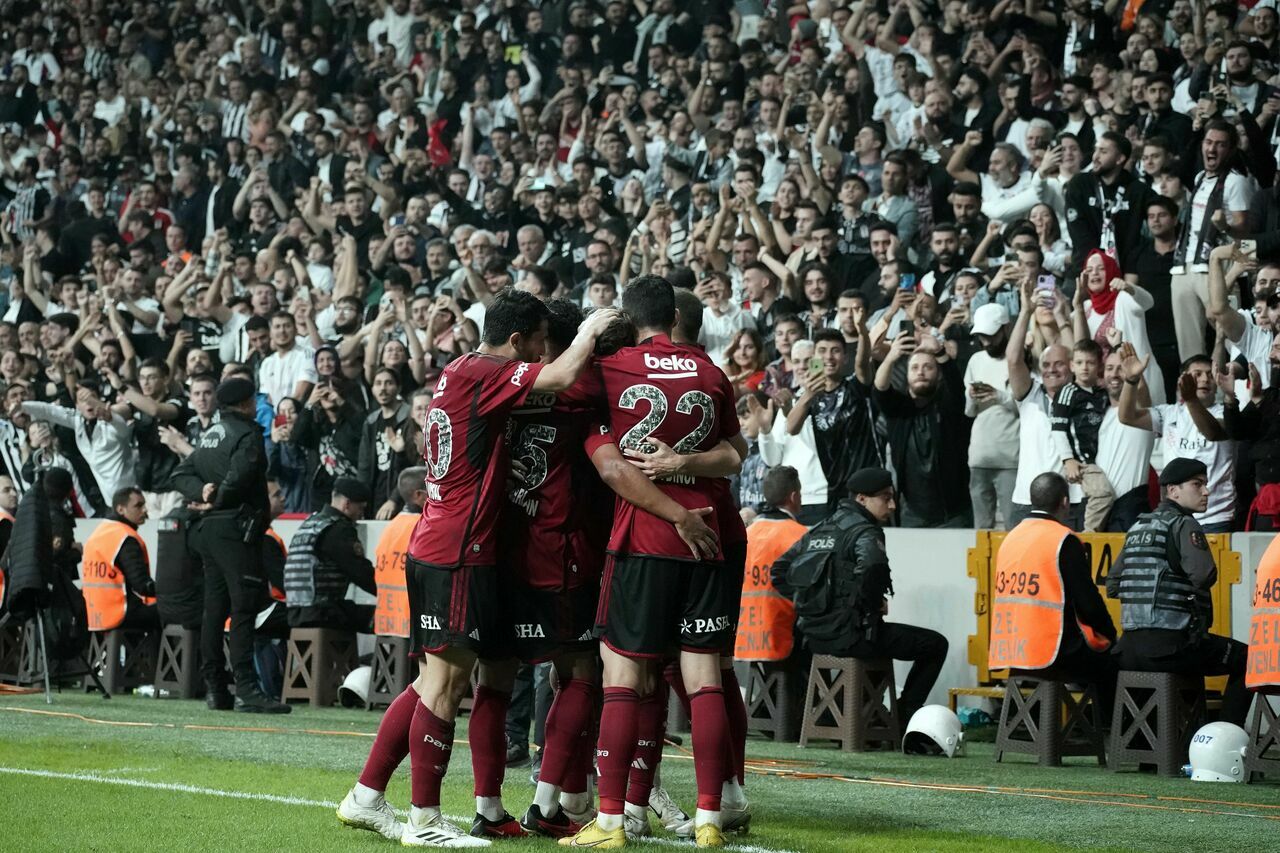 Beşiktaş zoru başardı! 10. Haftada galibiyet Kartal'ın