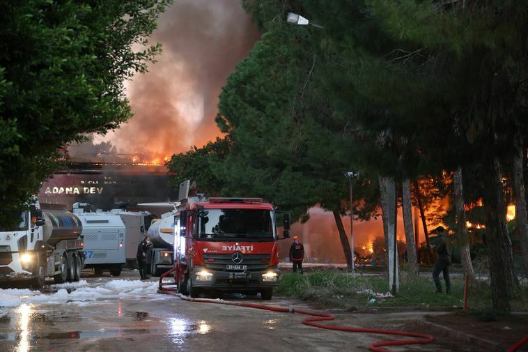 Adana’da Eski Devlet Hastanesinde Çıkan Yangın Kontrol Altına Alındı Result