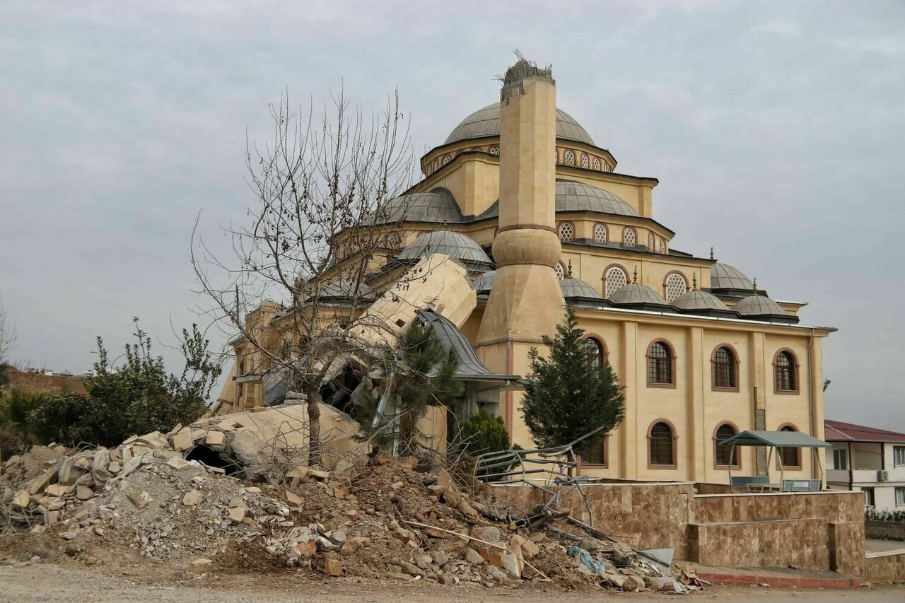 Kahramanmaraş Depremi: Tarihi Yapılarda Yıkım Görüntülendi