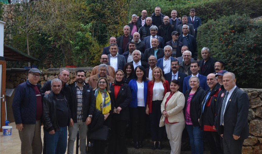 Yarım Kalan Her Hikaye Tamamlanmaya Mecburdur