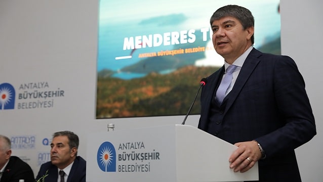 Menderes Türel kimdir?