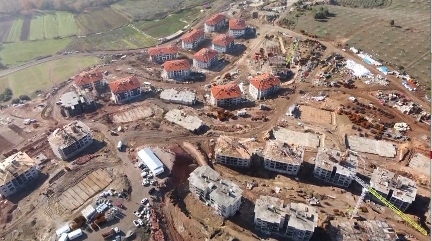 Osmaniye'deki 98 Deprem Konutu Hak Sahiplerine Teslim Edilecek