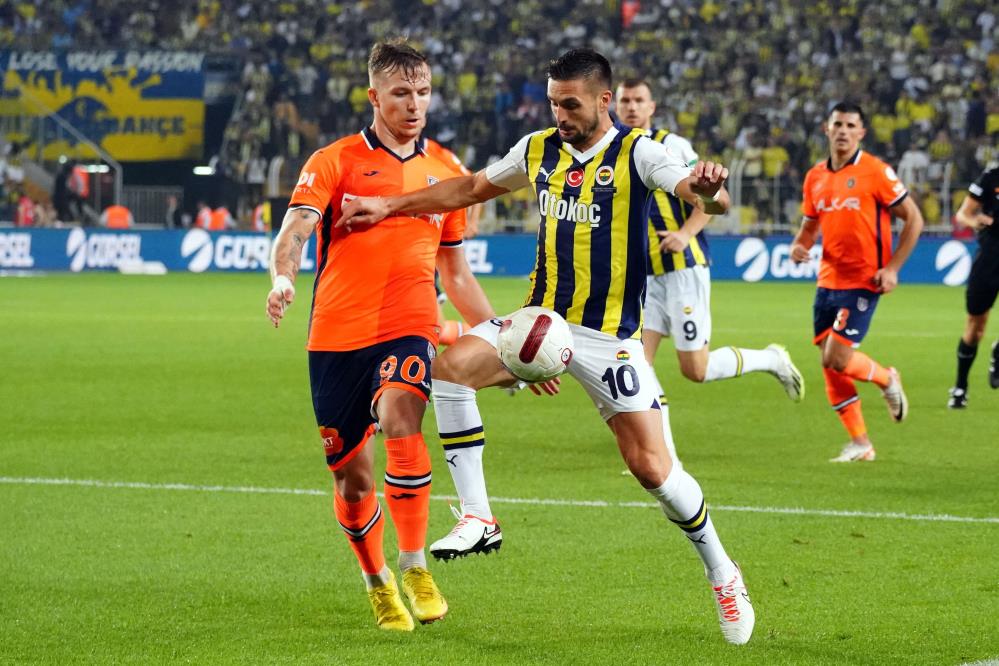 Fenerbahçe zorlu Başakşehir sınavına odaklandı