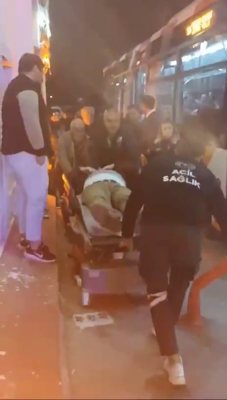 Adana'da Kahraman Otobüs Şoförü Kalp Krizi Geçiren Yolcuyu Kurtardı
