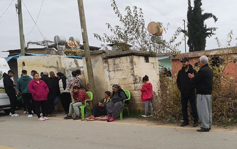 Mersin'de Vahşet! Hamile Karısını Satırla Öldürüp, Torununu Kaçırdı