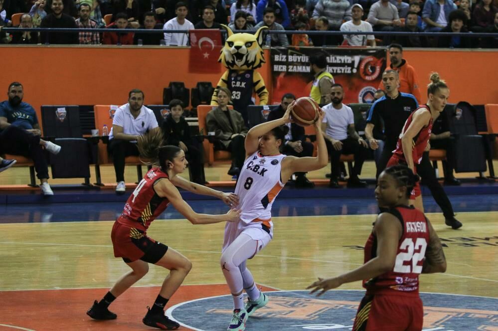 Başlık   Çukurova Basketbol Mersin Casademont Zaragoza'yı yendi