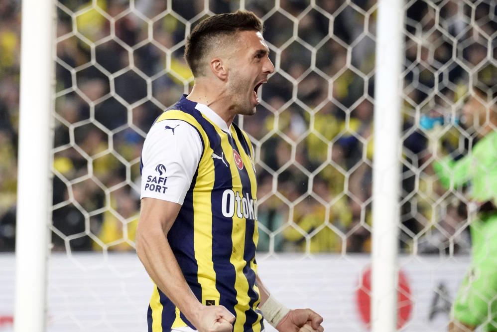 Süper Lig'de 27 haftada 100 penaltı kararı verildi