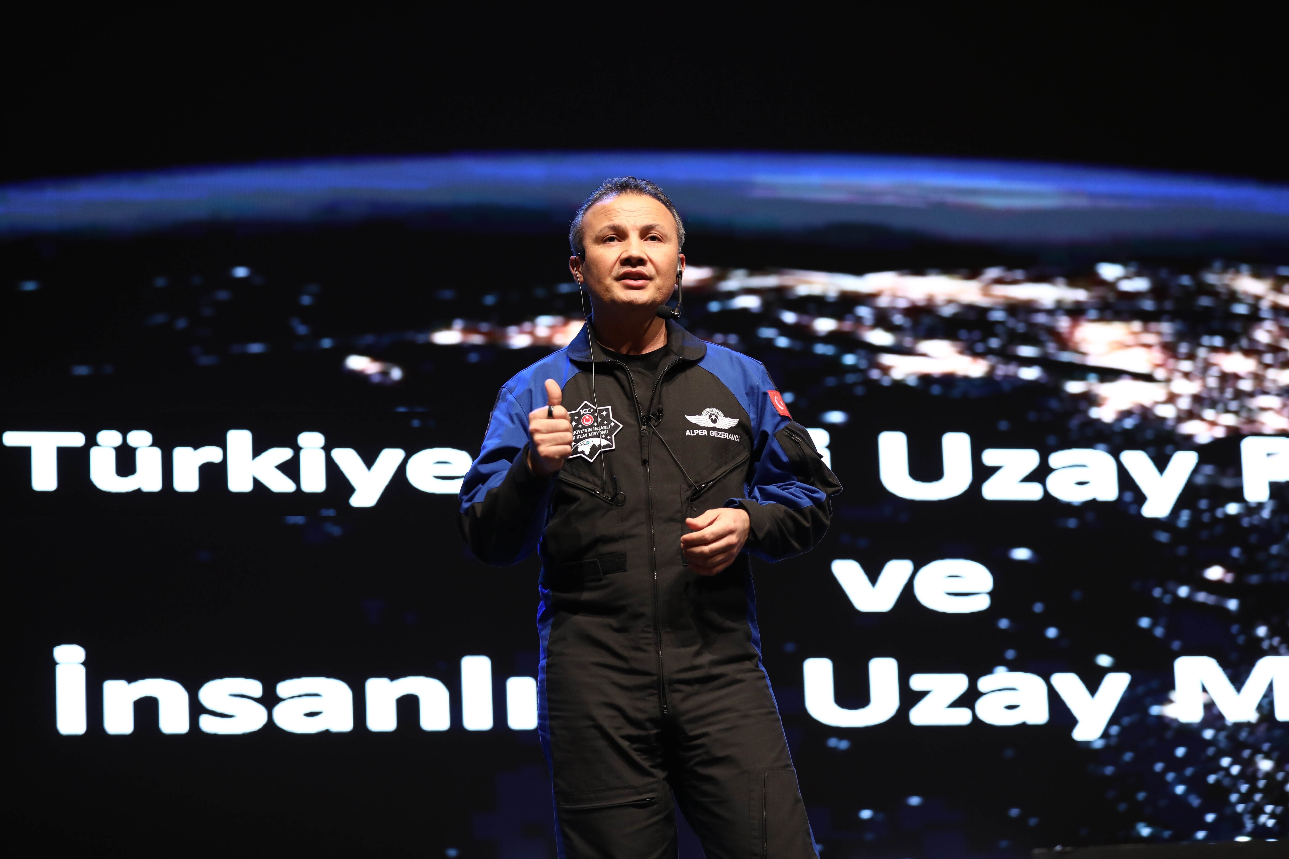 Bakan Kacır ve Astronot Gezeravcı'dan  İlham Veren Buluşma-3