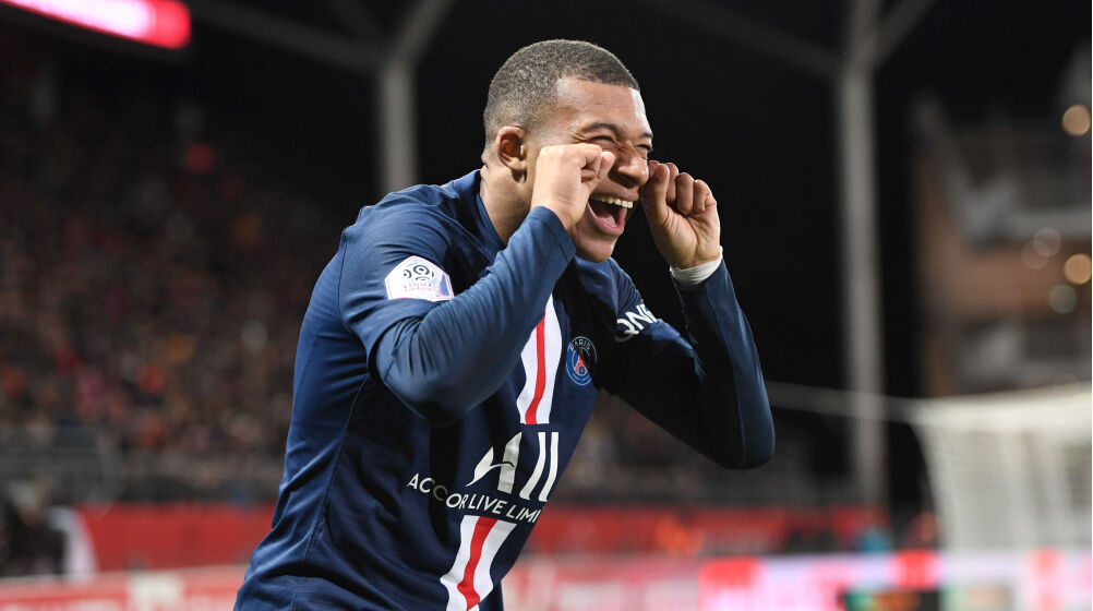 Kylian Mbappe Real Madrid'e transfer oluyor