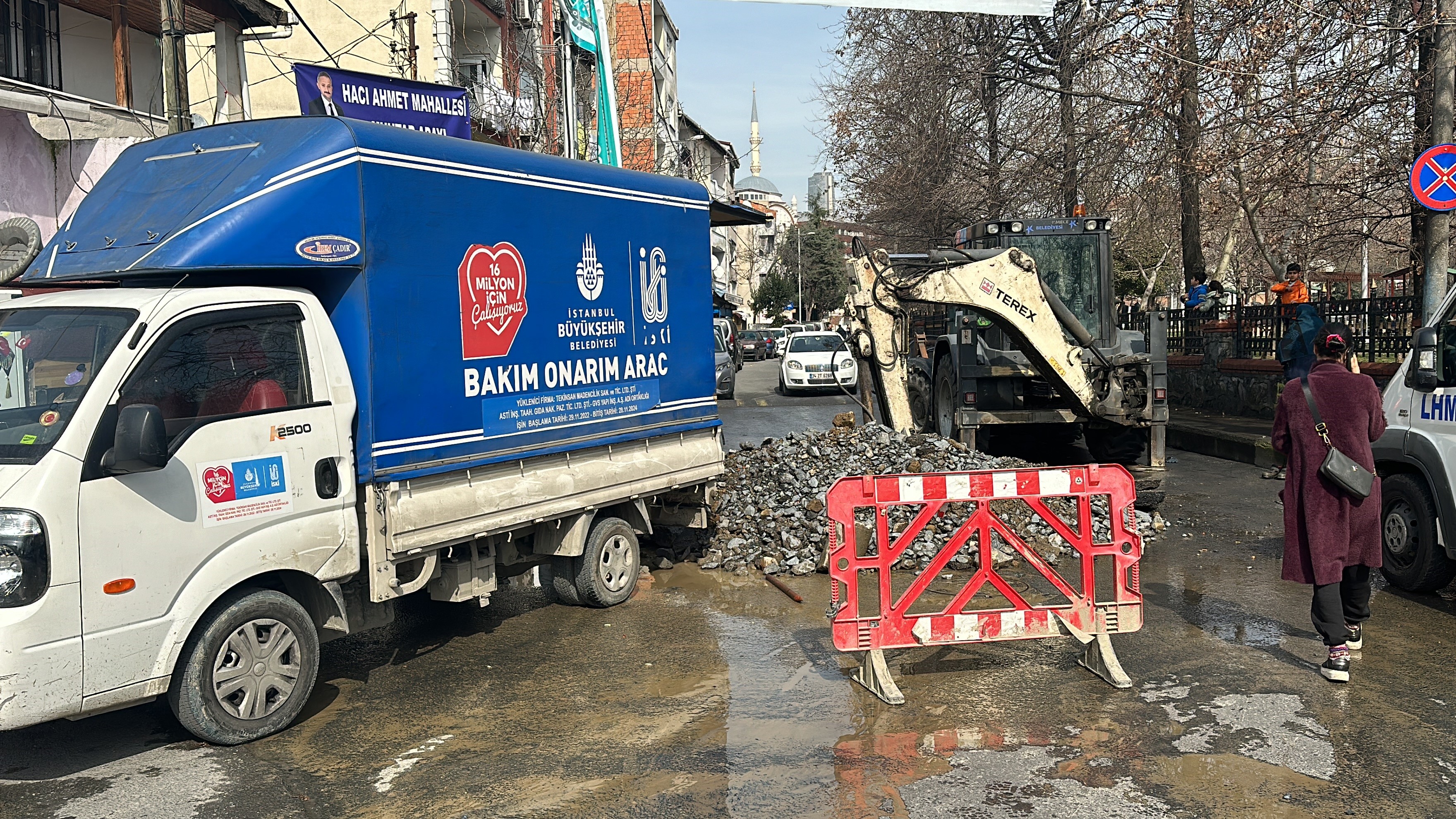 Tazyikli Su Binaların Boyunu Aştı2