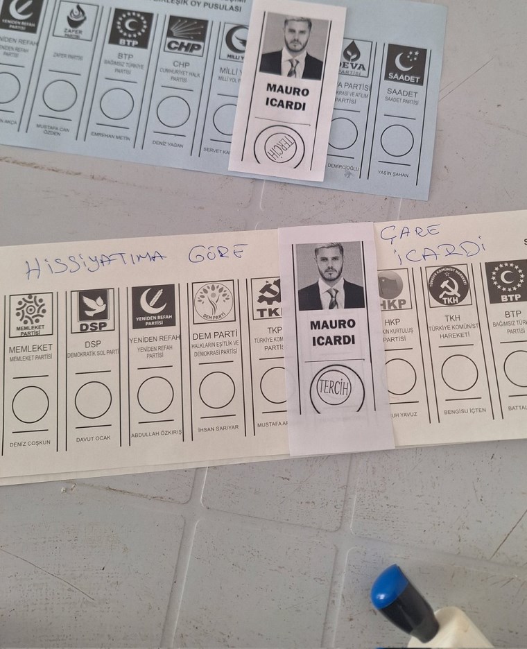 Galatasaraylı taraftar oy pusulasına Icardi'yi mühürledi