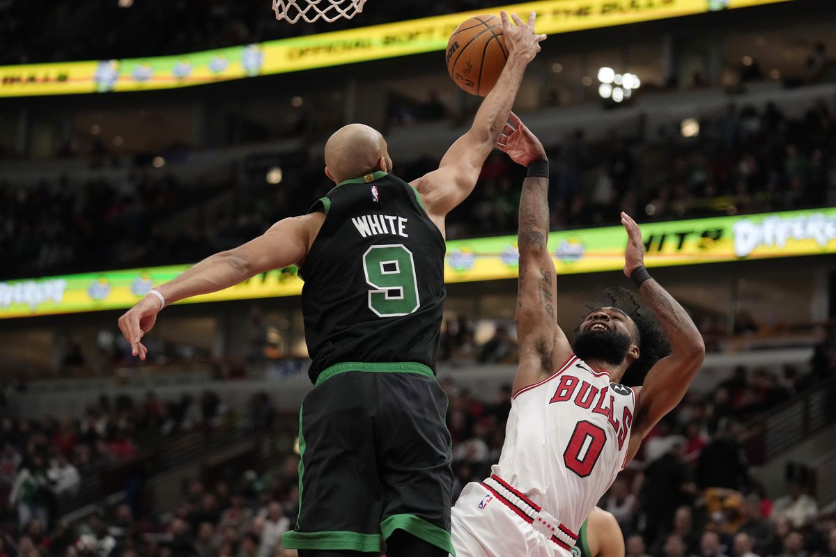 Boston Celtics ve Houston Rockets önemli galibiyetlere imza attı