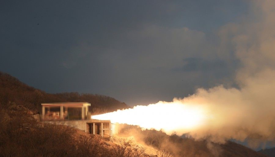 Kuzey Kore yeni hipersonik füze motorunu başarıyla test etti
