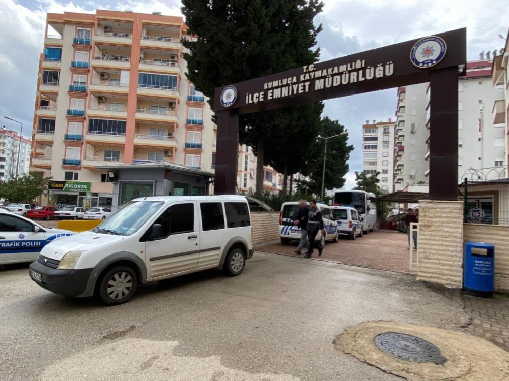 Antalya'da büyük uy*şturucu operasyonu: 1000 adet sentetik ecza ve narkotik madde ele geçirildi