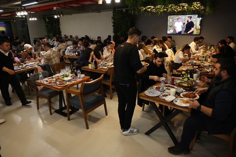 Adana'da Iftar Büryan Kebabıyla Açılıyor (5) Result