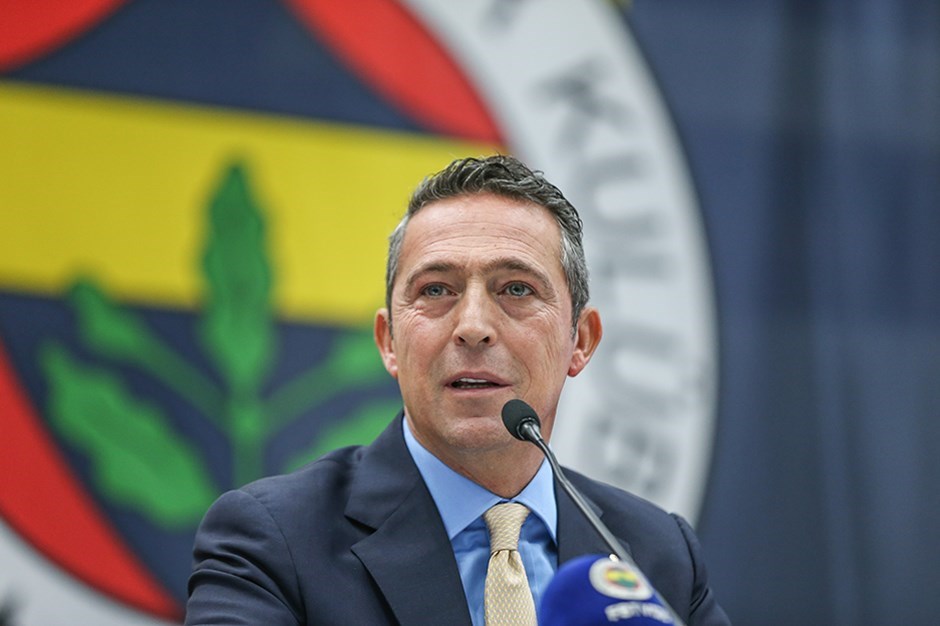 Fenerbahçe Başkanı Ali Koç basın toplantısı düzenledi