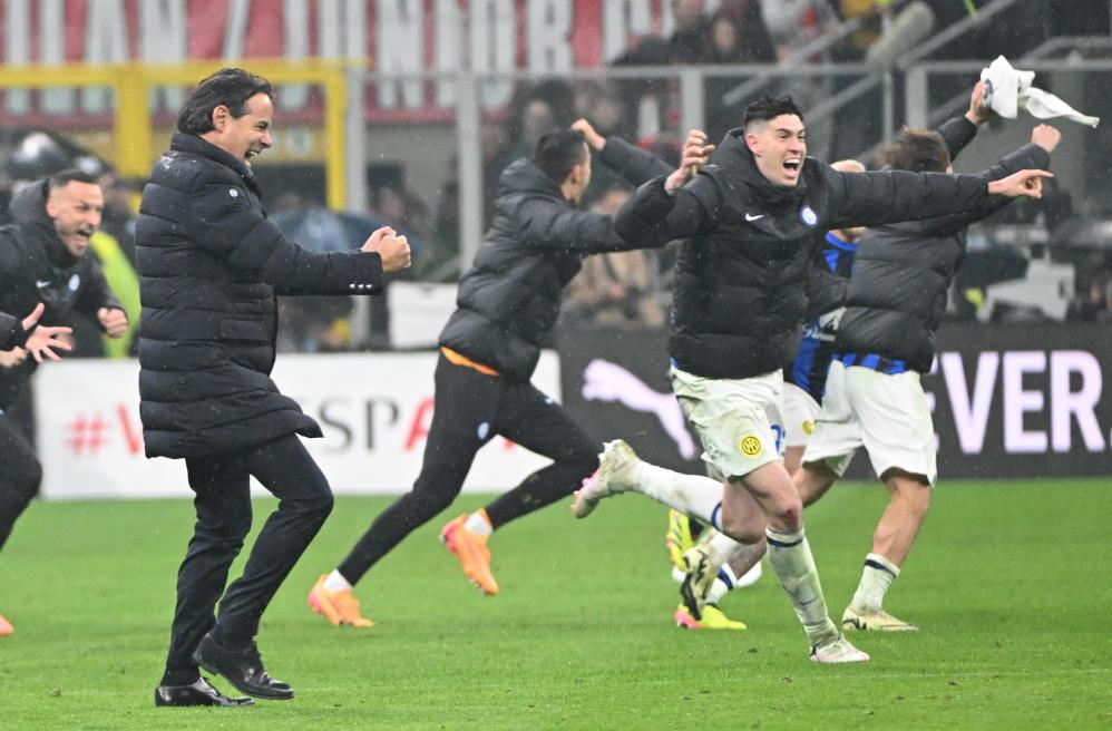 Inter Milan'ı yenerek Serie A şampiyonluğunu ilan etti