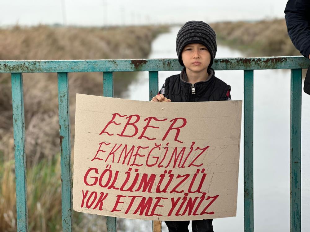 Eber Gölü kurtarılmalı: Vatandaşlar çözüm istiyor!