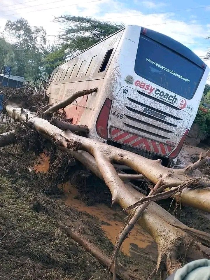 Kenya’da Baraj Çöktü3