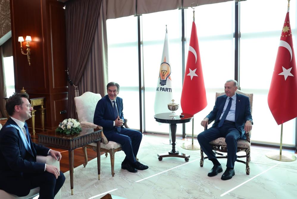 Cumhurbaşkanı Erdoğan Prof Dr Mehmet Öz'ü kabul etti