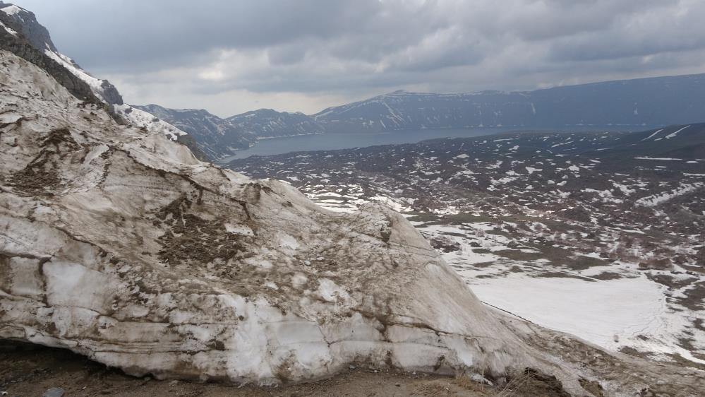 Nemrut Krater Gölü'nün kartpostallık görüntüleri Tatvan'ı büyülüyor