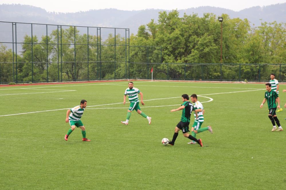 Çameli Belediyespor Nikferspor'u 5-3 mağlup etti