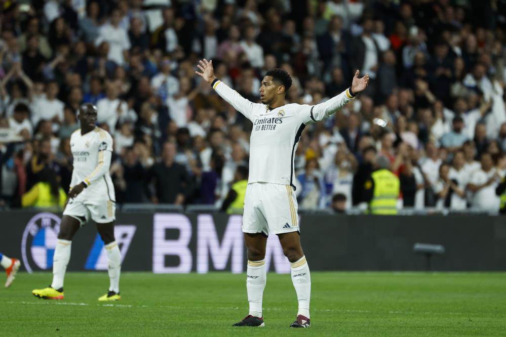 Real Madrid Alaves'i 5-0 mağlup etti