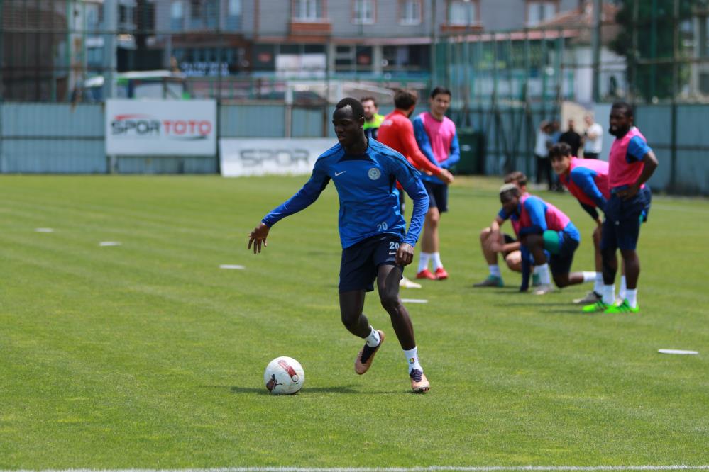 Rizespor Hatayspor'a karşı hazırlıklarını sürdürdü