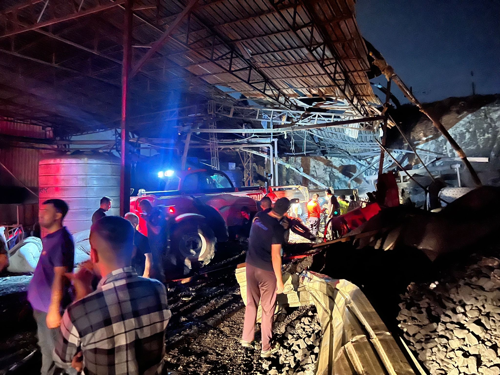 Kahramanmaraş'ta patlayan fabrika deprem etkisi yarattı