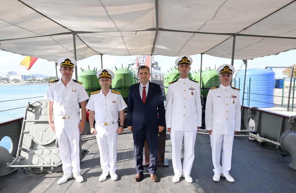 Antalya'da TCG Nusret N-16 Müze Gemisi ziyarete açıldı