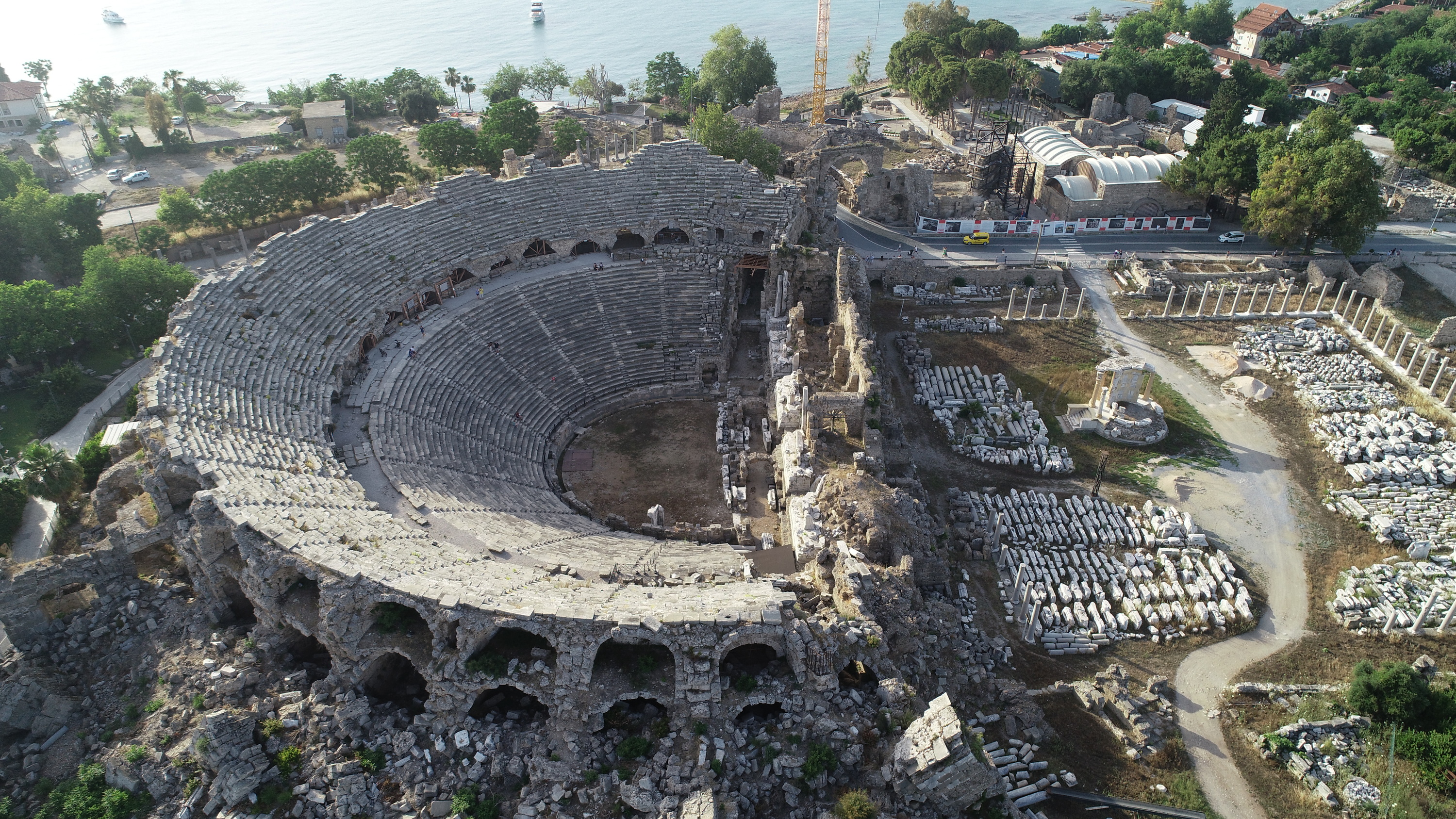 Antalya'nın tarihi Side Antik Kenti'nde Kalliope Mozaiği bulundu