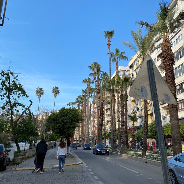 Atatürk Caddesi