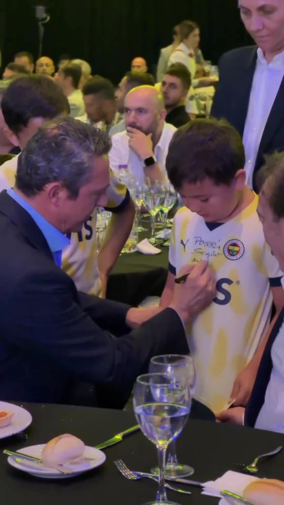 Fenerbahçe Başkanı Ali Koç Antalya'da kongre üyelerinden destek istedi