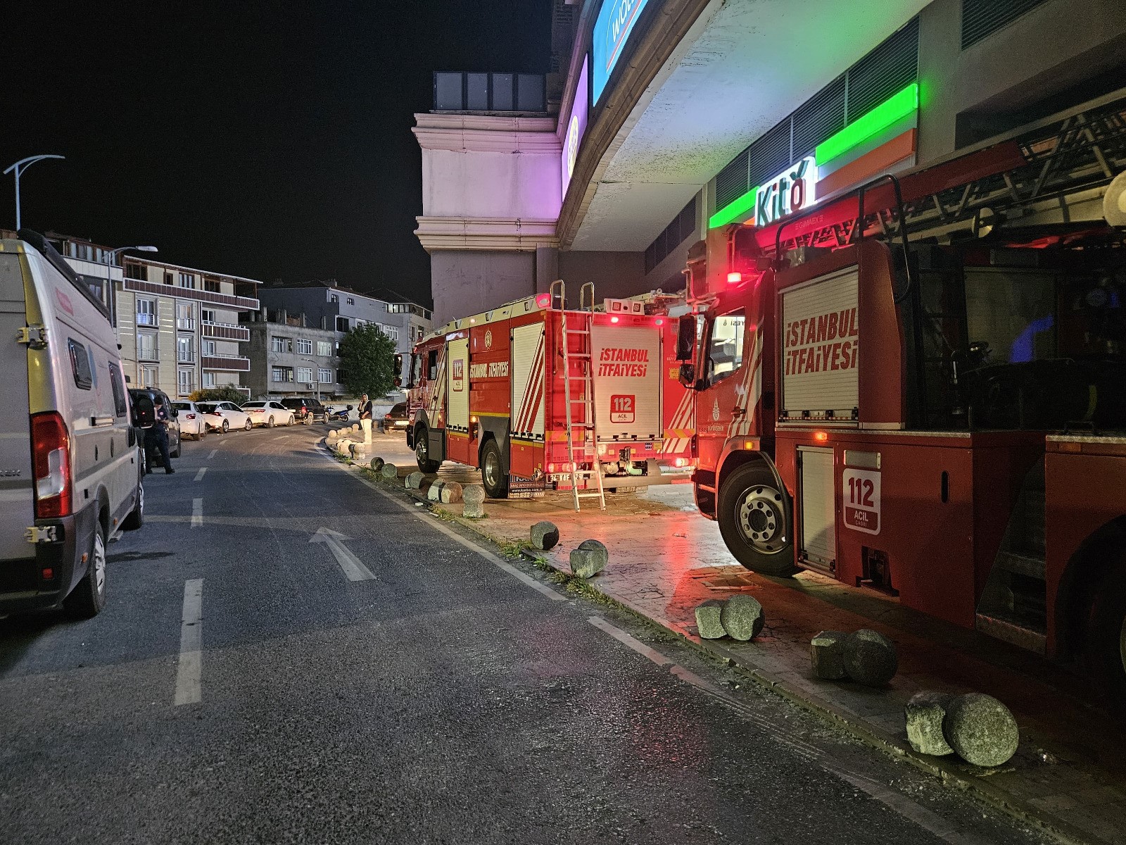 Rezidansta asansör boşluğuna düşen yaşlı adam hayatını kaybetti