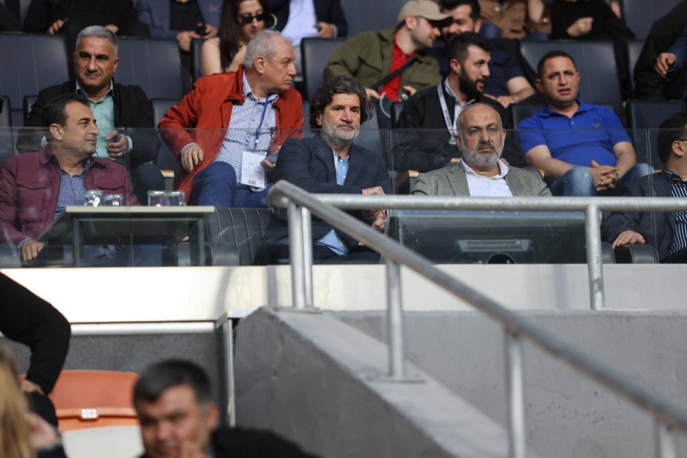 Adana Demirspor'da Metin Korkmaz görevinden istifa etti