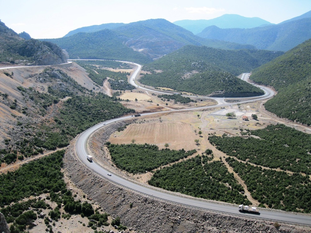 Antalya'nın Nefes Kesici Geçidi: Çubuk Beli