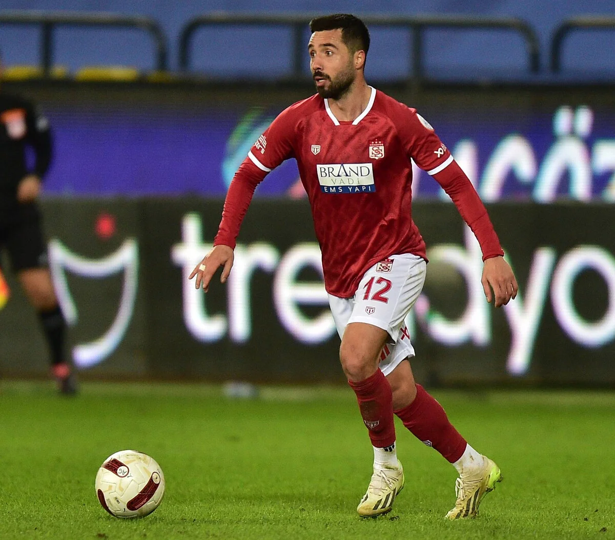 Sivasspor'da bir futbolcu veda ederek takımdan ayrıldı