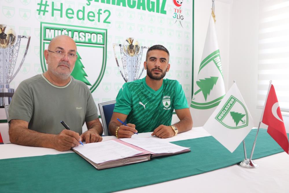 Muğlaspor deneyimli savunma oyuncusu Mehmet Eksik'i kadrosuna kattı