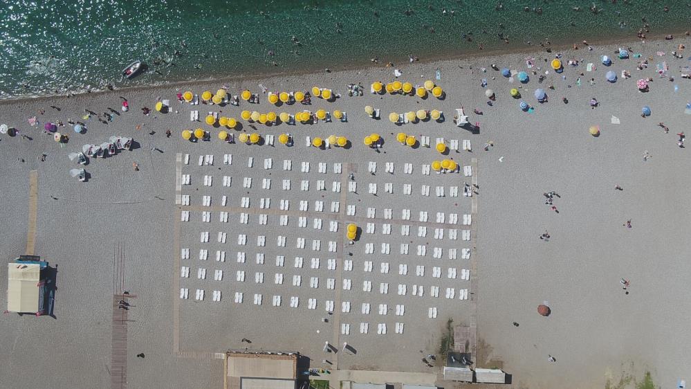  Antalya Büyükşehir Belediyesi'nin yeni halk plajı hizmete açıldı