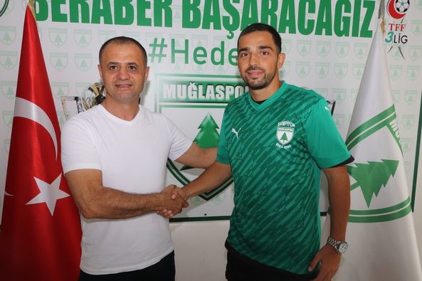 Muğlaspor Cemal Kızılateş'i kadrosuna kattı