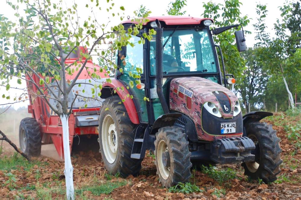 İnegöl Belediyesi'nin tarımda uyguladığı yöntemle verimlilik artıyor