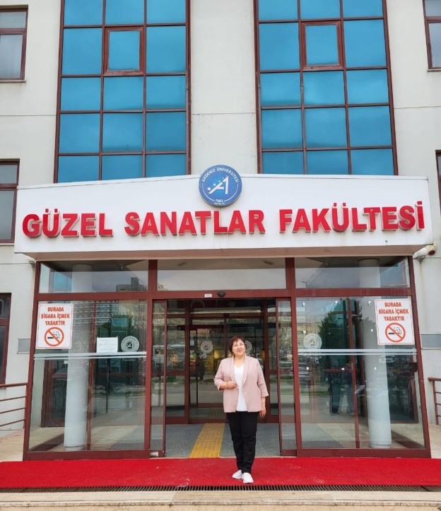 Babazhanova Akdeniz Üniversitesi'nde bilimsel staja katıldı