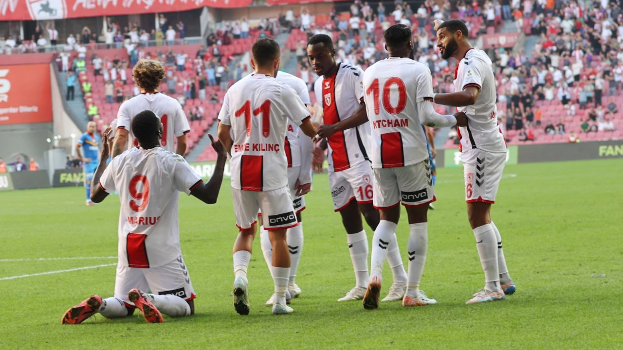 Antalyaspor Samsunspor Deplasmanına Konuk Oluyor