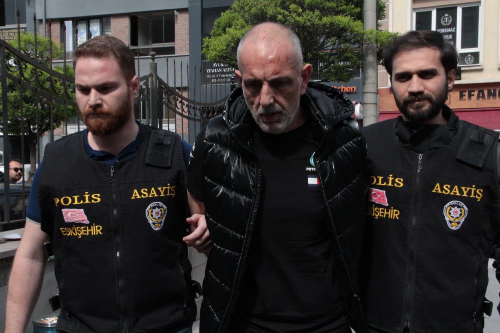 Eskişehir'de Baltayla Arkadaşını Öldüren Sanığa 18 Yıl Hapis Talep Edildi