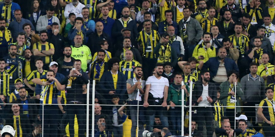 Fenerbahçe Taraftarları Trabzonspor Maçına Alınmayacak