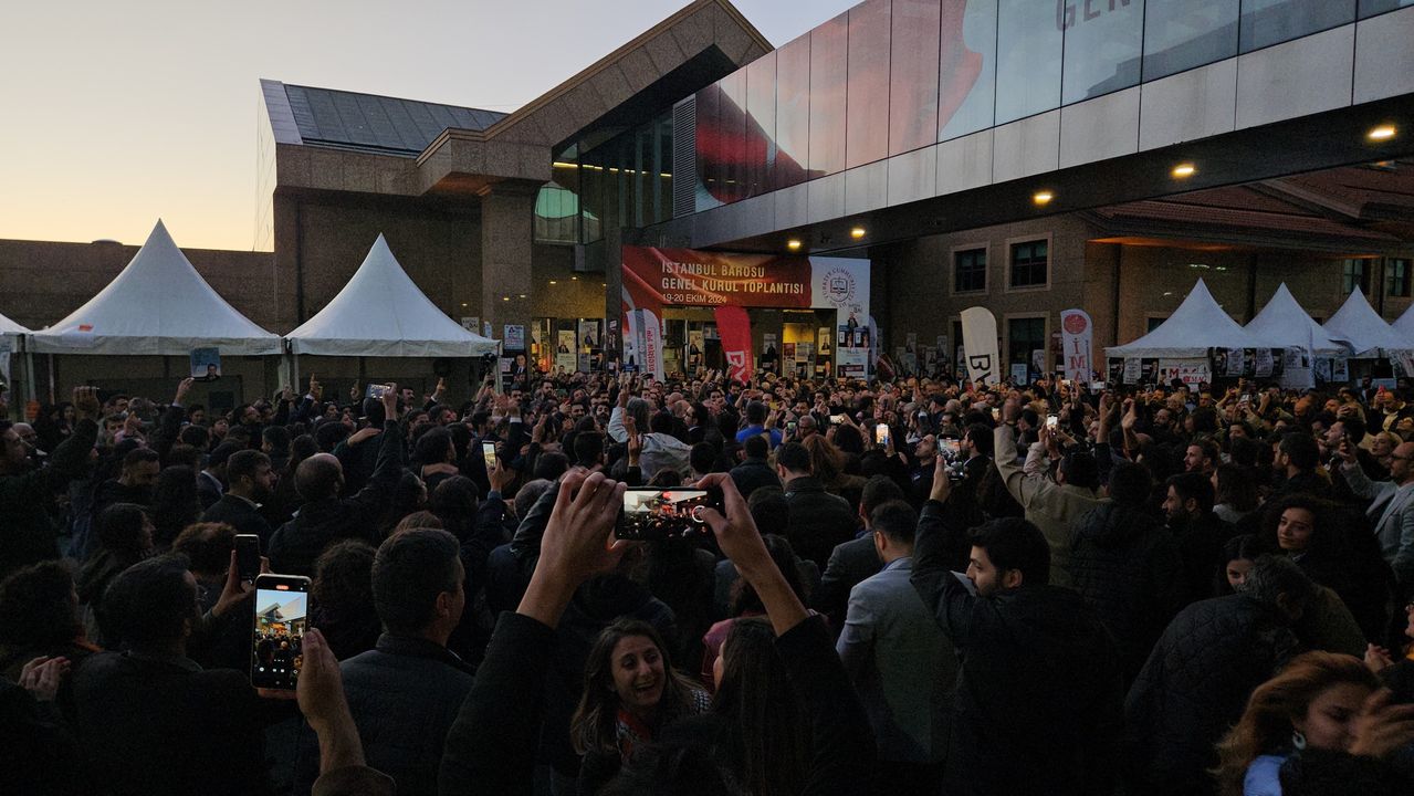 İbrahim Özden Kaboğlu İstanbul Barosu Başkanı Seçildi 3