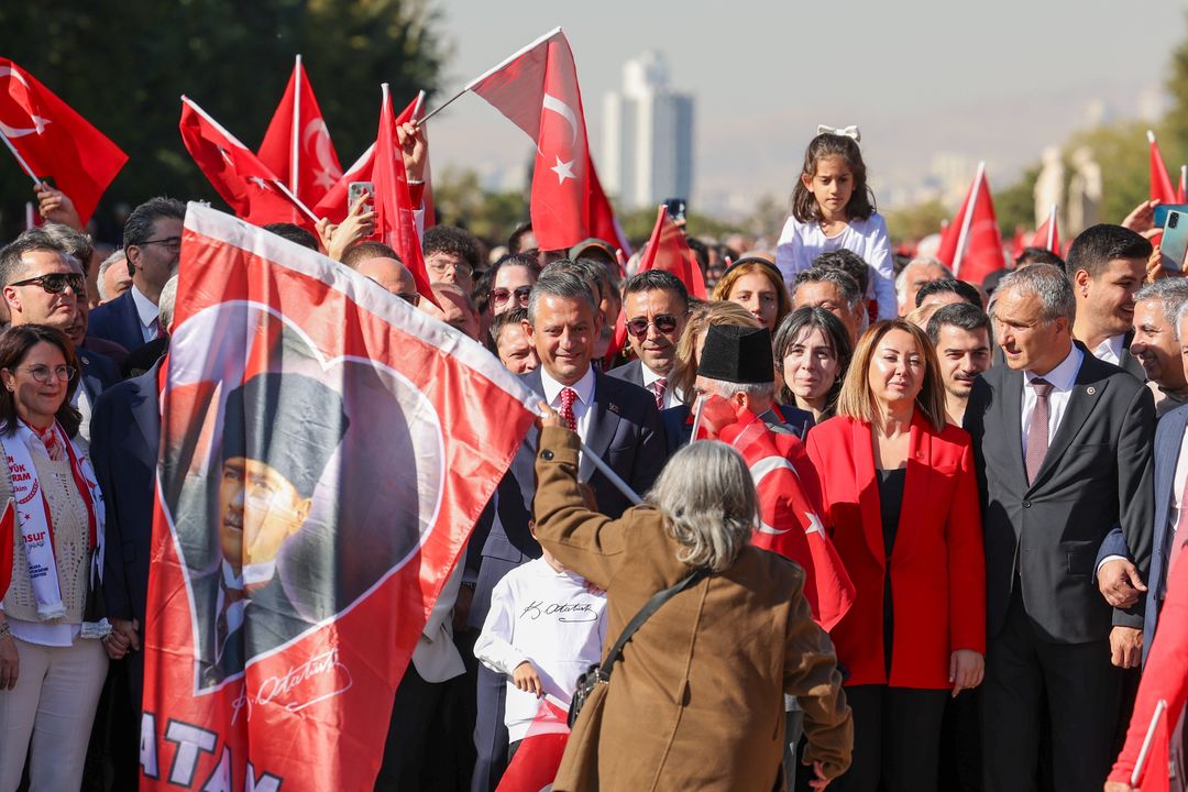 Özgür Özel O Adımlar Anayasaya Uzanacaksa Biz Orada Yokuz 3