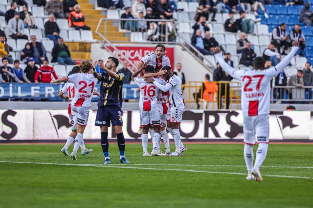 Samsunspor Avrupa Devlerine Fark Attı